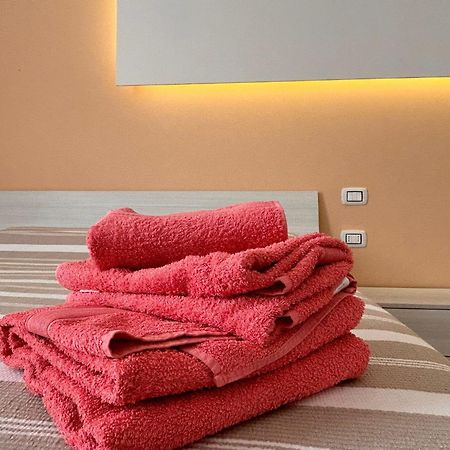 Casa Daura - Your Comfortable Apartment In Bologna - Parking Zewnętrze zdjęcie