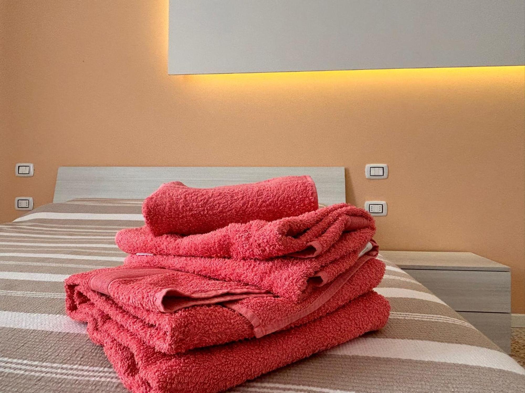 Casa Daura - Your Comfortable Apartment In Bologna - Parking Zewnętrze zdjęcie