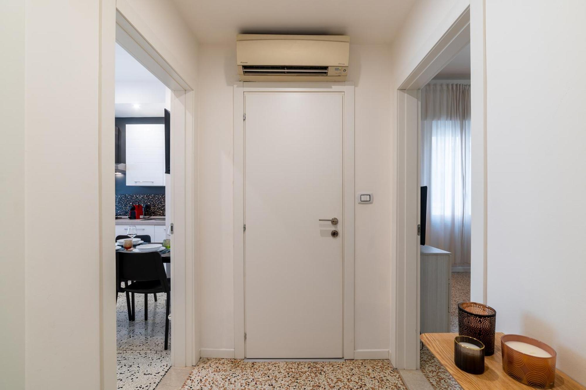 Casa Daura - Your Comfortable Apartment In Bologna - Parking Zewnętrze zdjęcie